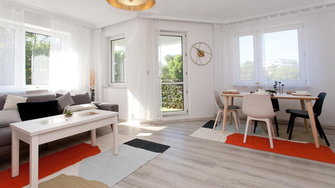 Uroczy Apartament Rzeczna Kołobrzeg Kültér fotó